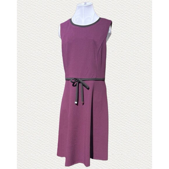 “Tommy Hilfiger” Women's Tie-Waist Scuba Crepe Plum Colored Dress Size 10 - Picture 2 of 6